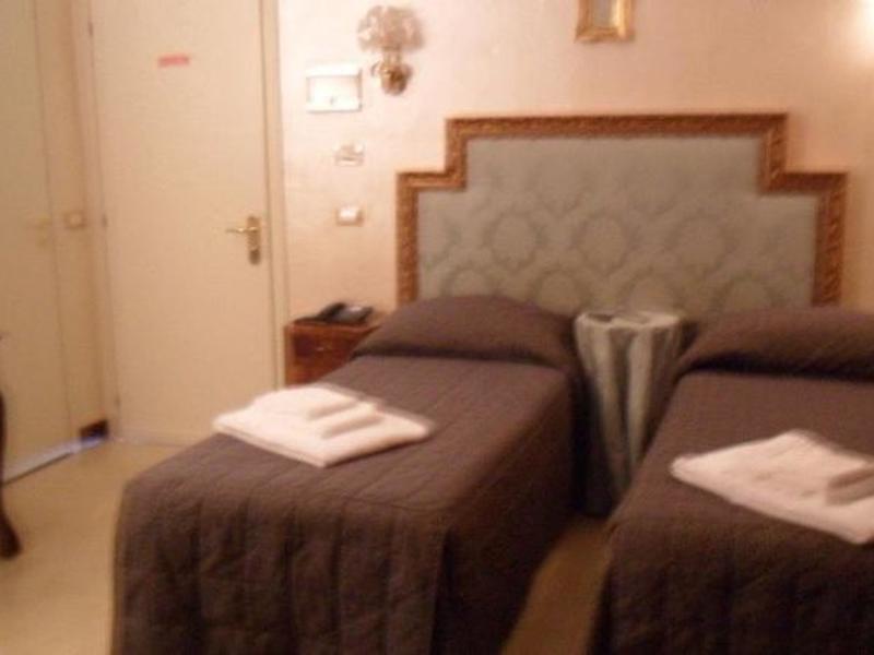 42277BA731E69CA19DD78605053A2F6D