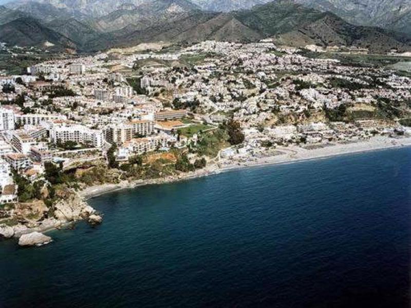 2AFF0796FE892B91433A3006D8A8A395