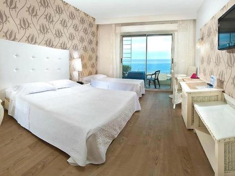 322BD295A07F6A4AC9477EEFD77C95BC