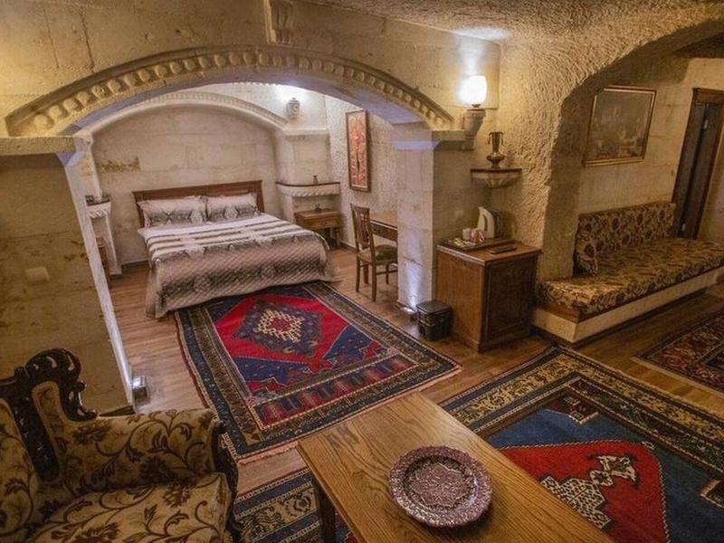 5E8765F9240AA494F2BA66E07114B2A7