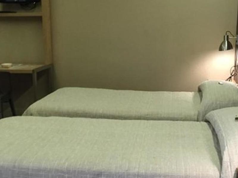 B4E195D2CB93278B994427F9EA344888