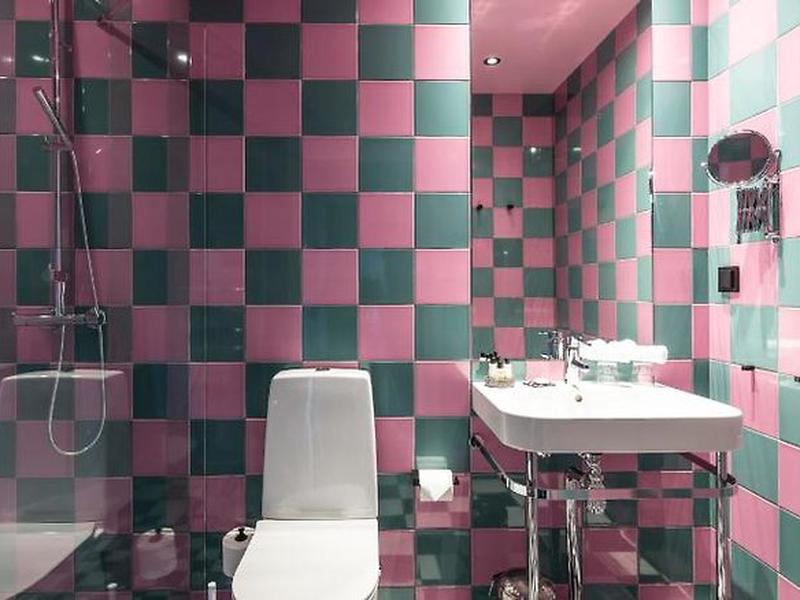 849E6DC8373E6F43C084E9ECD04B5C0D