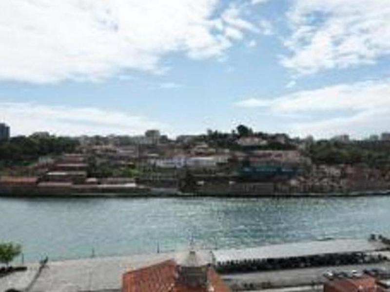 DA2856CFDA04E3419A4854DE5F3D1889