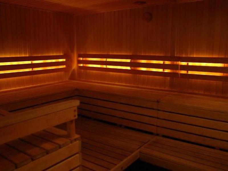 1D85128C757B4DF7C30DED04C6F9B567