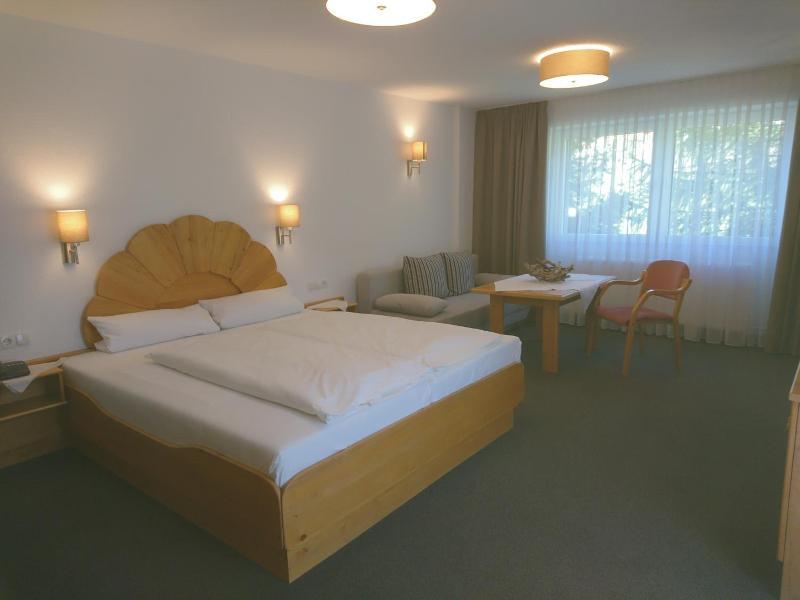 DD9F0CF7A3EF9C89806A9DA530EEDFE4