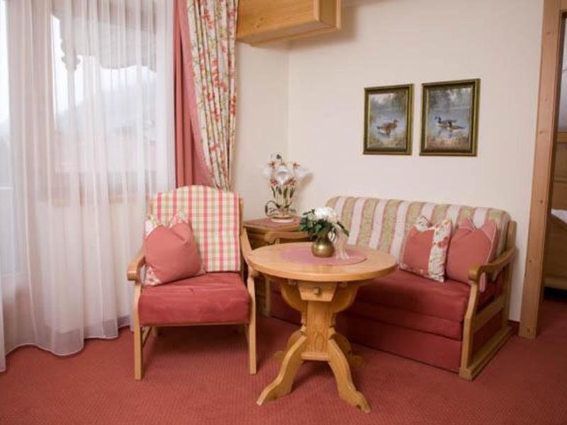 9A4B27BA89ABD27F604EE044FBB0DD13