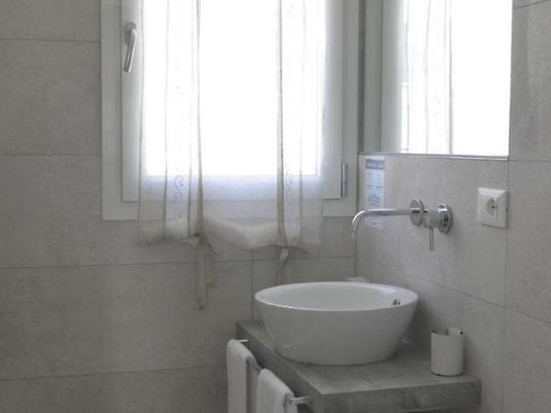 985FD7A024674F9DB0292403467EBE95