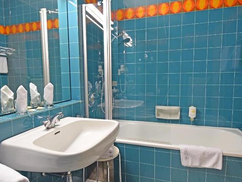 F62FD039C26C31AB9EDFE2924054BB55