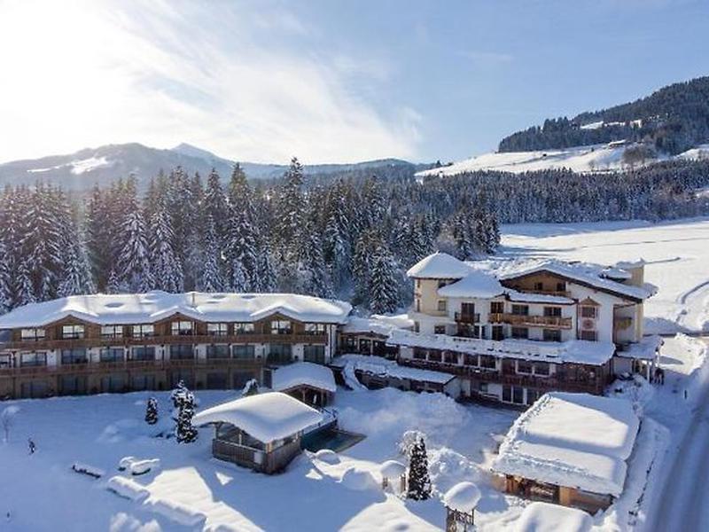 008BD41AD989E2DBBB369A7C3214E75E