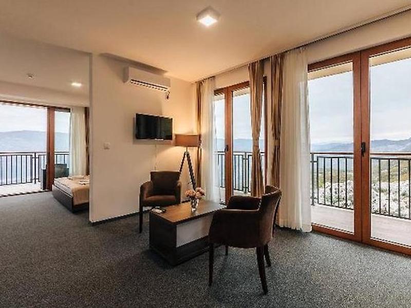 EADF53BF04FE52797C01F9167B577A47