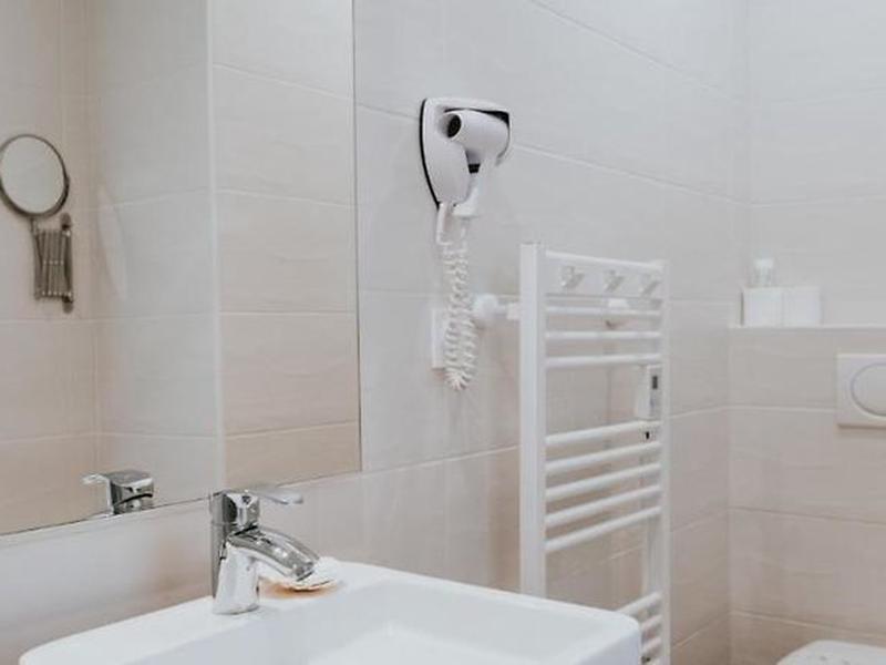 6E306F0AA1B1246B0B477658E69098EA