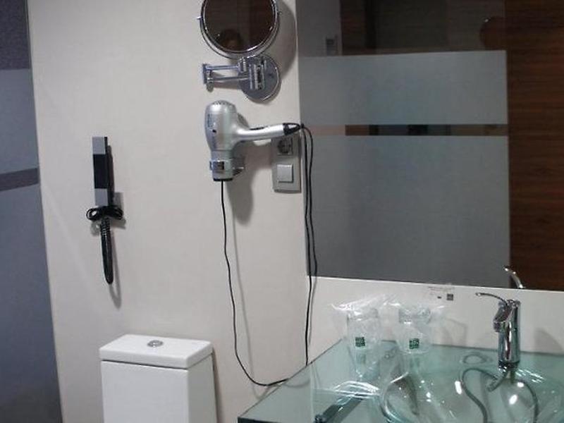 B14D3A1920CE2ECC2D178A071517B25A