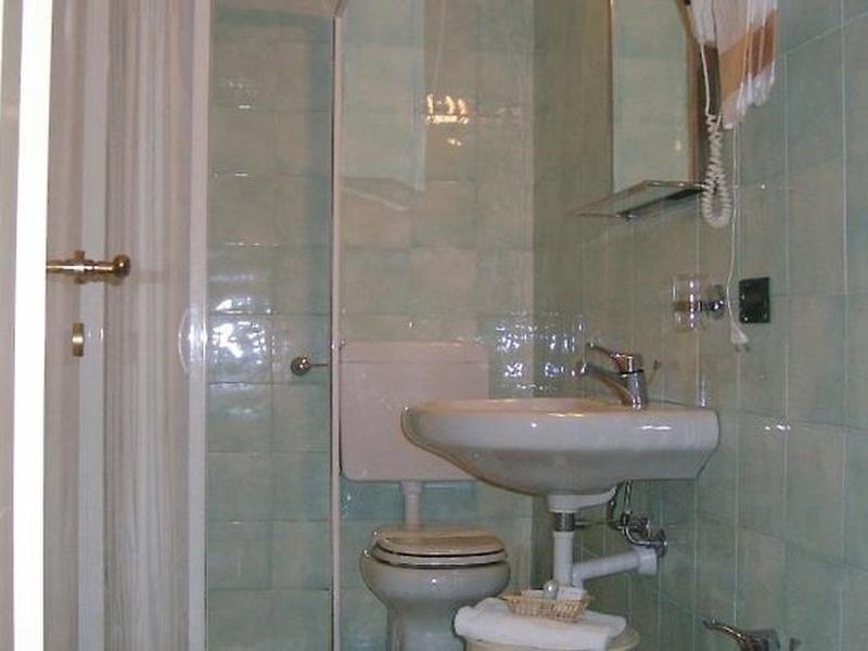 8FF98E339675154AA3A7308F442966A1