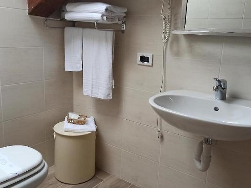 BD7D3420ED53A959C725760BF8BFB002