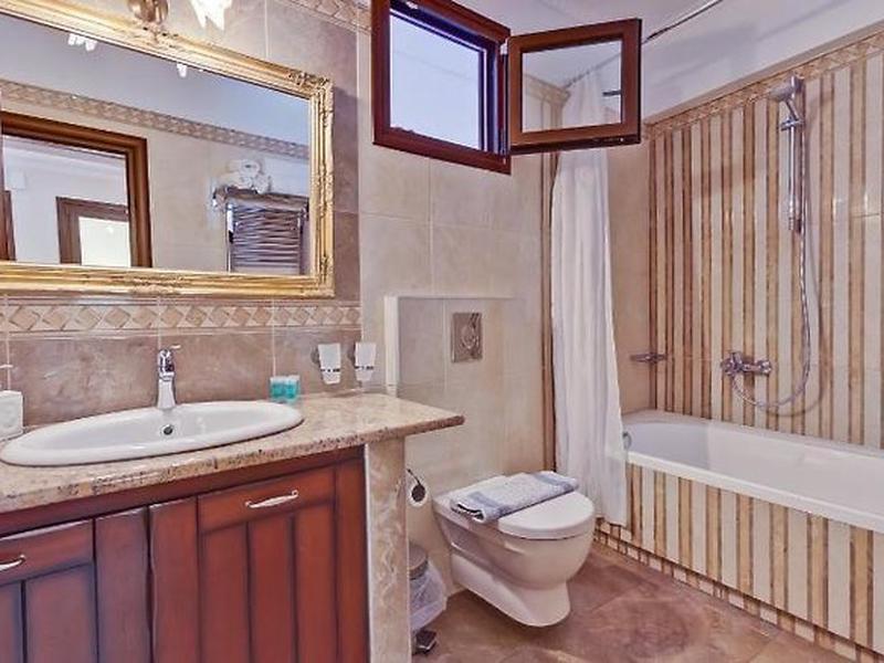 597E091B264BD4DB01D535B567ADEC85