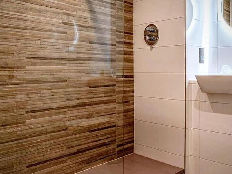 C9424DF93976EC4269370017DAE78B20