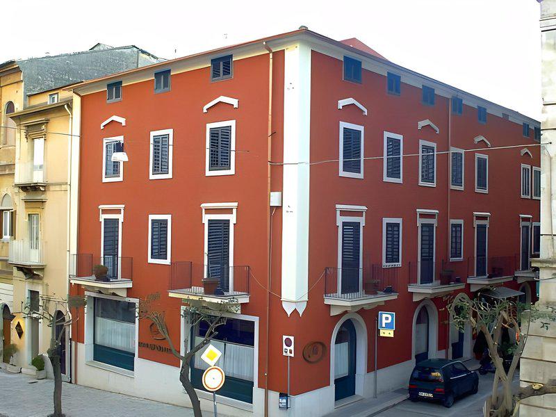 66E779A403AF58249F35985921196277