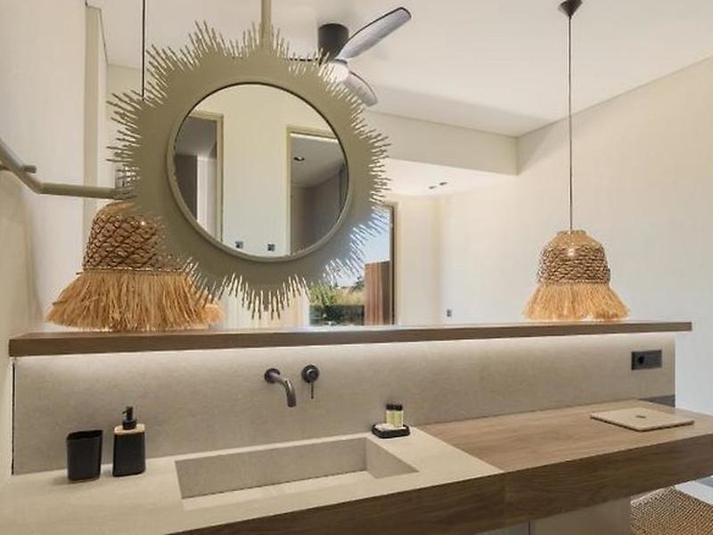 D75FA1EAA82BB692EE32F6AE6845BE06