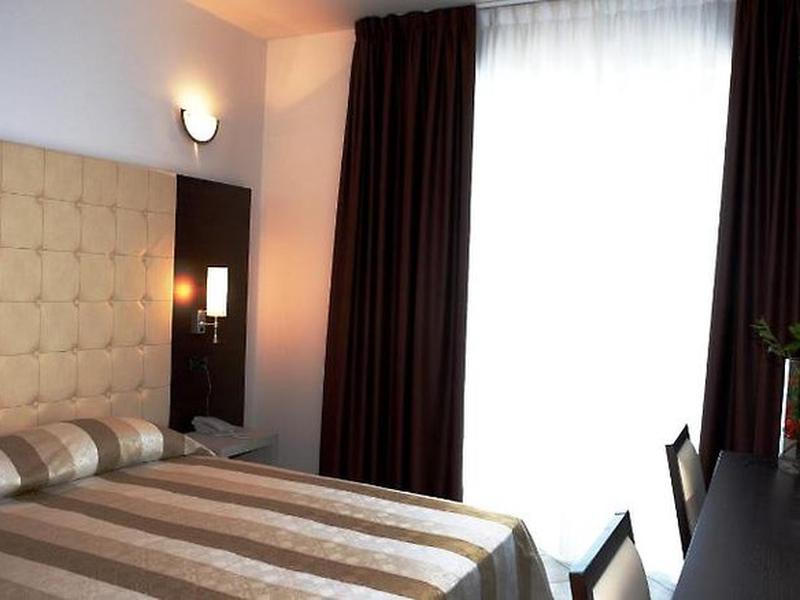 3DA311B116D08D7E5C803DC4958DB0A8