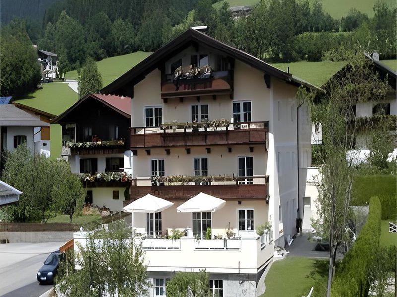 2EC68879C531858414B2427BC87A1BE2