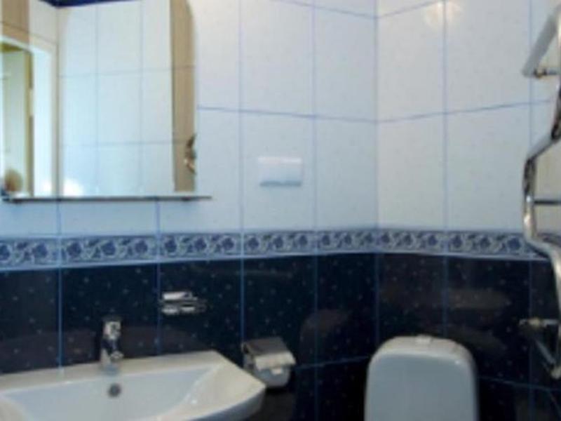 7935C86B4F3B6E02E677A8C61FA0774D