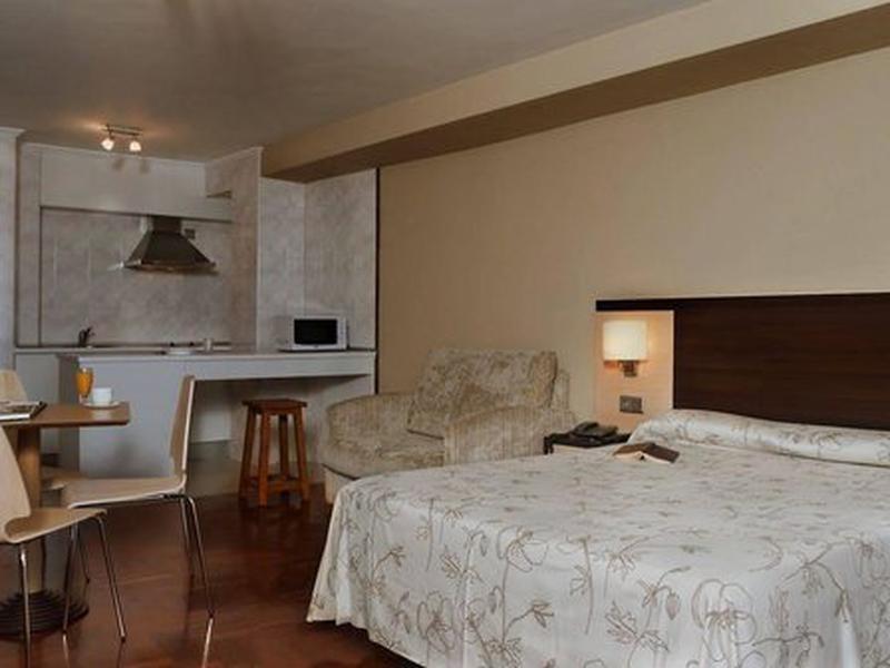 51E6875BBC67765435C77BEF089626A5