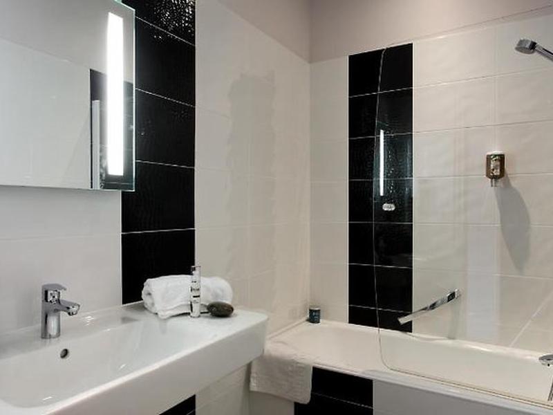 7F4F4E2CE2BEDA034A9A69BC5C013AAF