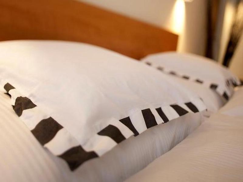 A94349FB6EC8146762271C630A8E825B