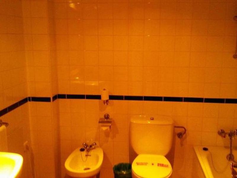 ADFD1FE20B96091DE6C6F19874D299E5