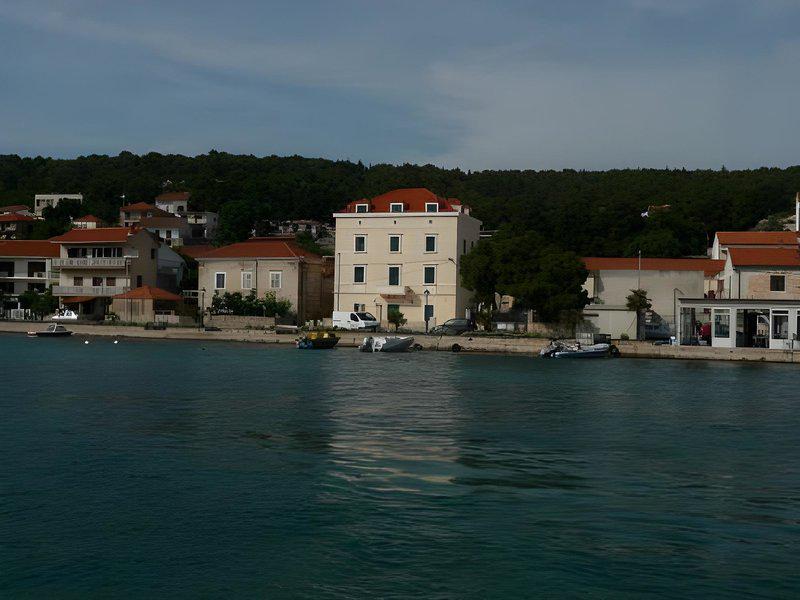 71F92BA7721328DE8CD5D0B79EE56E69