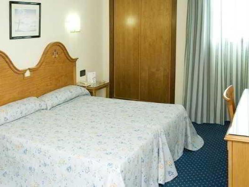 33EF10D3A89104545E33D3CFB25D9B61