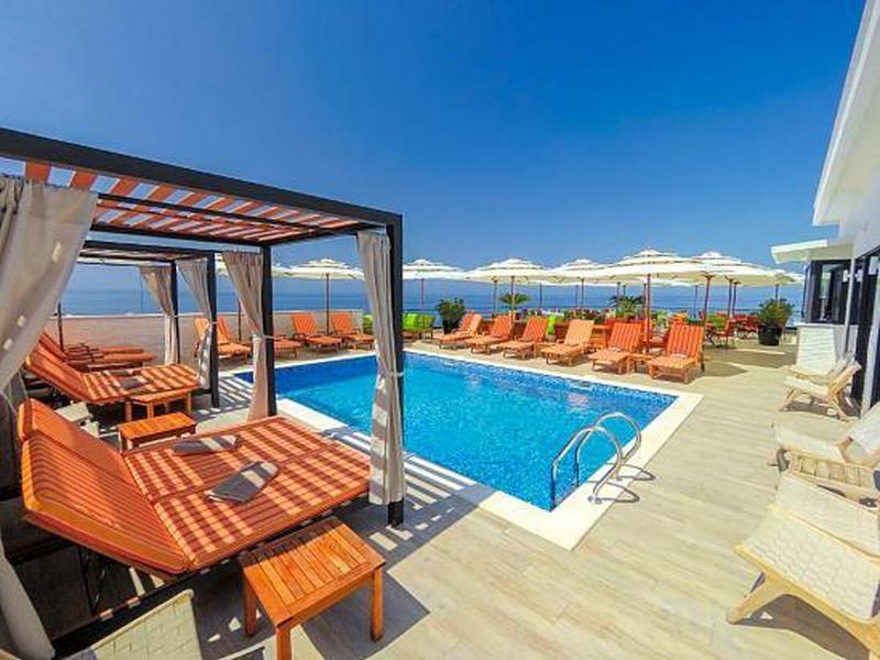 B0F57C3F0B408FC317265D3FB18FCEB9