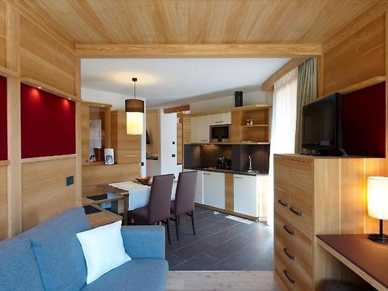 46E587D6A7C30EED9ABB8859D1D802E3