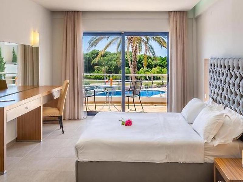 2AAD420AC3028167BEFA0834E10A293D