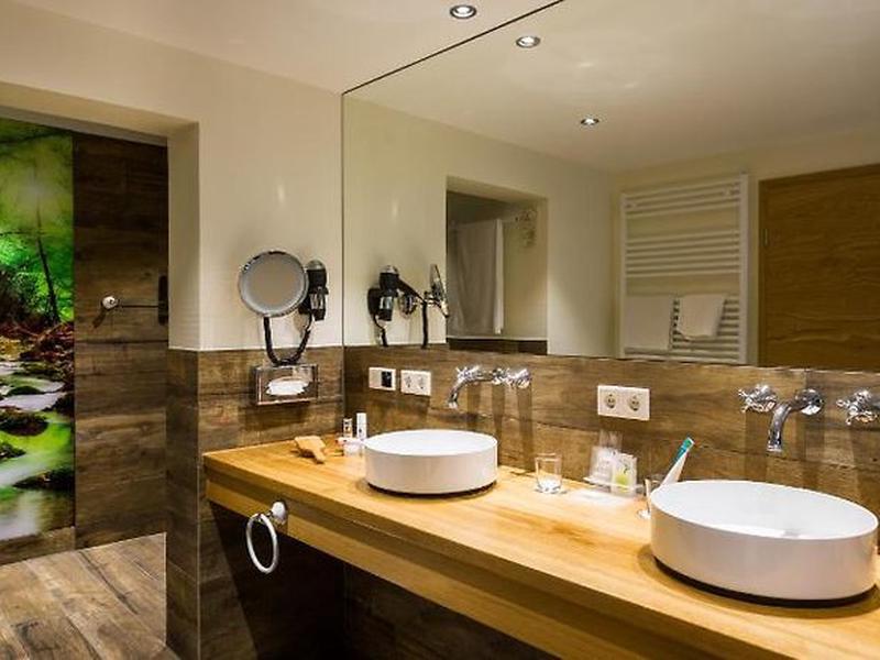 AB76D8B7AB38B8E9BCDA5E09BF04578F