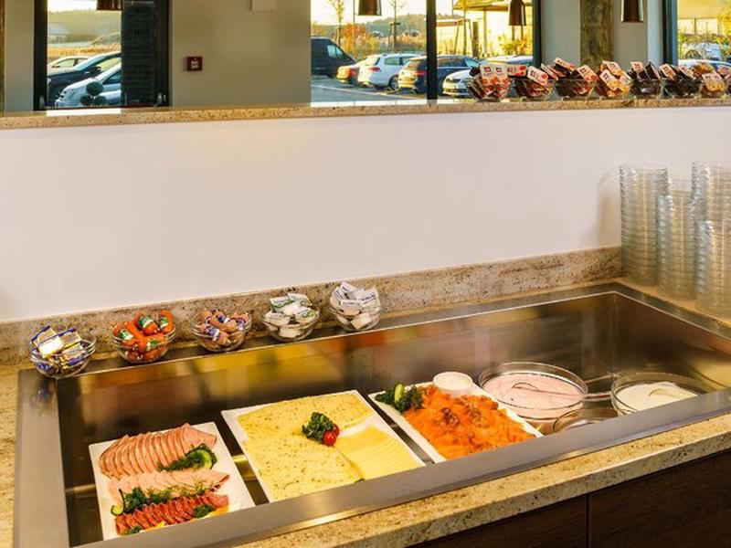 63189BC6286F50C58673C7581C3F346B