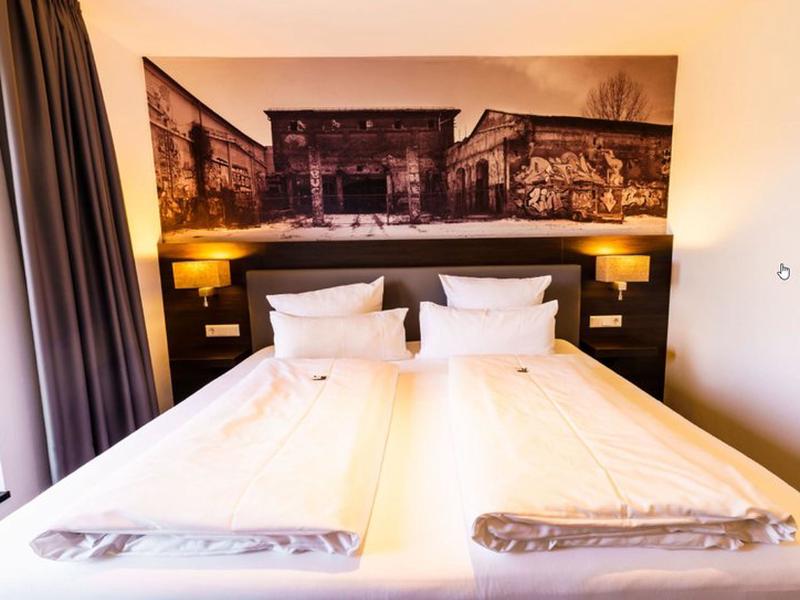 7E698E8AA19B8FB19FBFC0FAAEB1685D