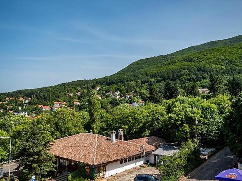 F1F8521E8C6C394CE6E73EF69FA9F0E2