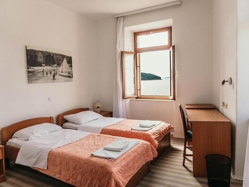 316AA43F4492AF4F6A8D92503AFEF4C0