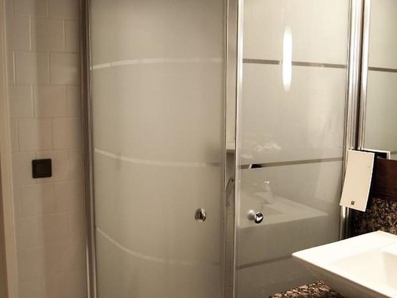 3CA130C21B97C3822ADF085B05D37998