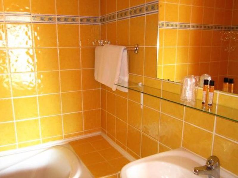 FDB9A24F522EEA46909FC5B0212232C0