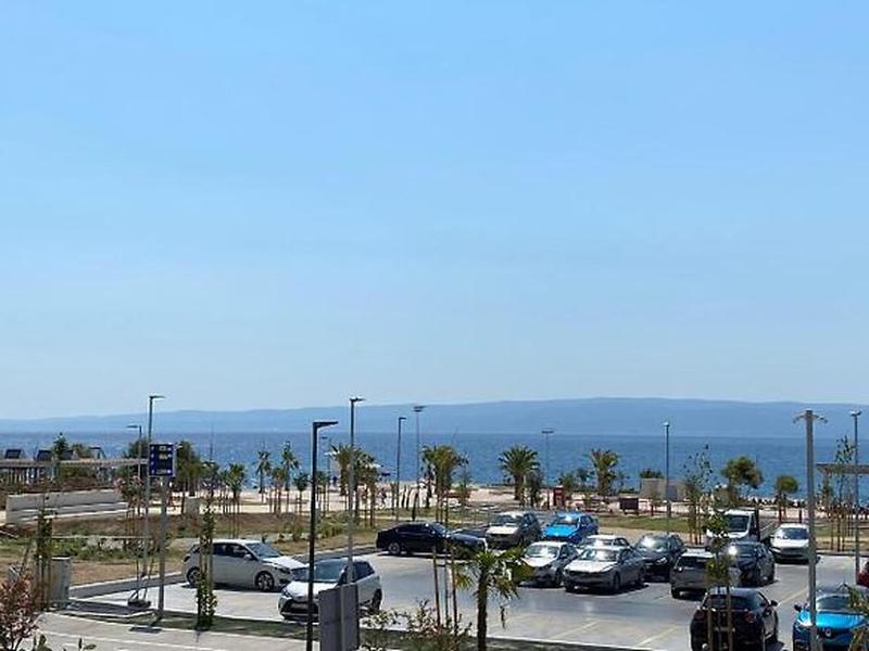 3C6A3D9FFD1D5AEC08E293A531AECB75