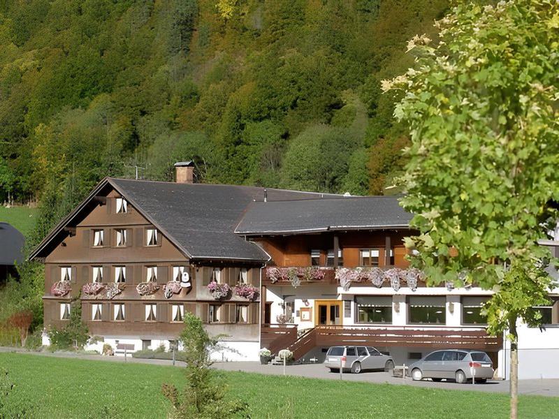 702C5747C33E44F7059622A743766D74