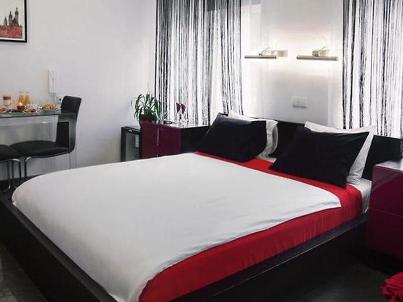 F973A78F24B3E8434CFB3B84F1C7D0ED