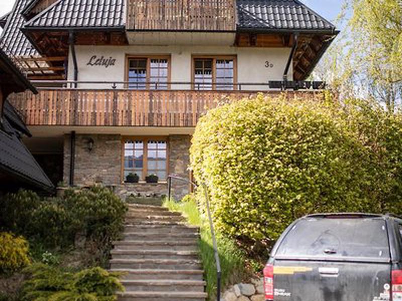 28EA442FB8DA29863A7CD3B77DE06B2A