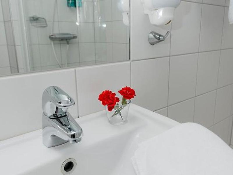 AAC926434845795B61FA59955ABE129E