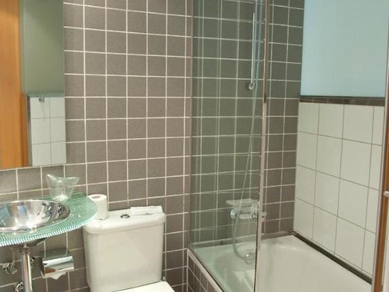 79DE66CADB09F45A8BDA5BA336705514