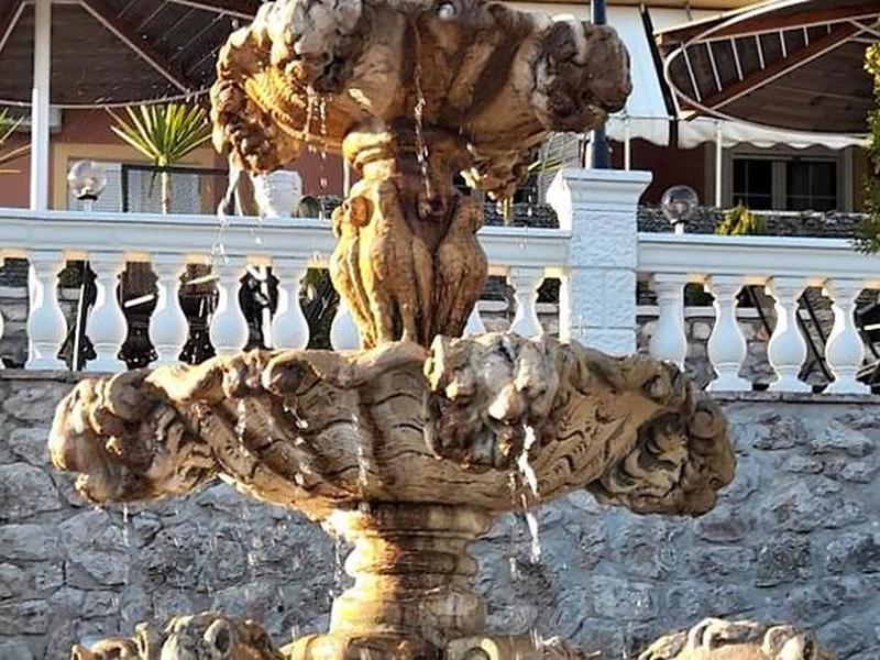 3BAE4A55EF42DAA22801CAA7493FA437