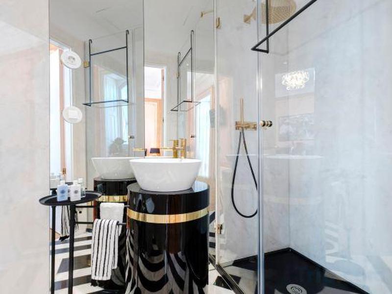 B5C848DBE2816AD90D2CDB95D6A21CE6