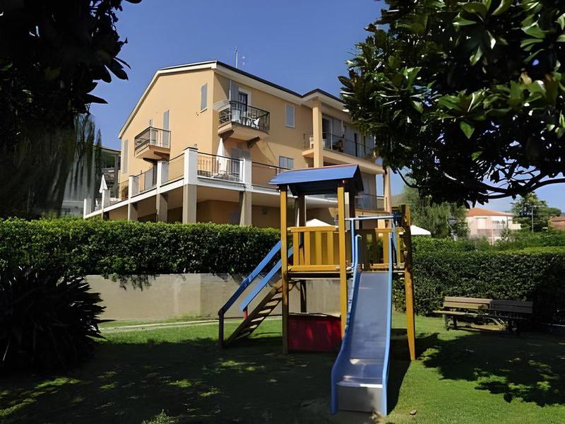 F8C5C25EF7C6F775670A18546246658F